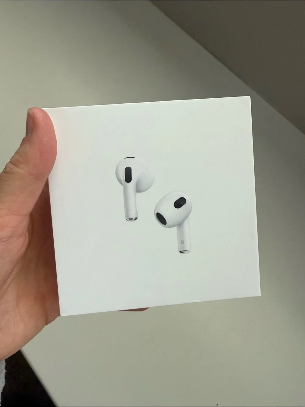 Apple White Wireless Earbuds with Stem Design